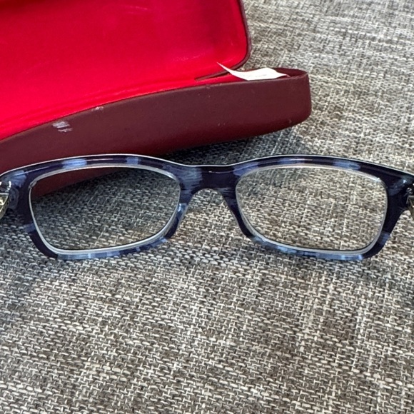 Ray-Ban Tortoiseshell Glasses with Red Case - Picture 8 of 10